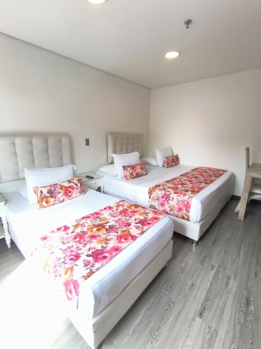 Superior Twin room with balcony