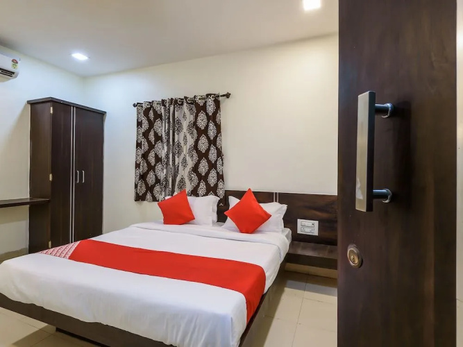 OYO 19622 Hotel Morya