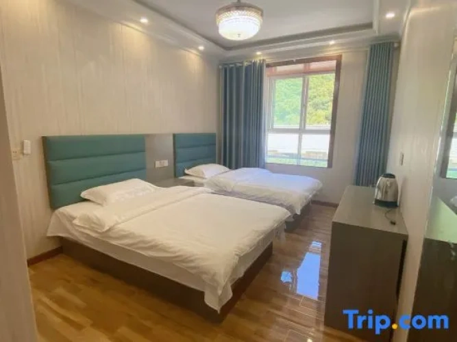 3 Bedrooms Suite