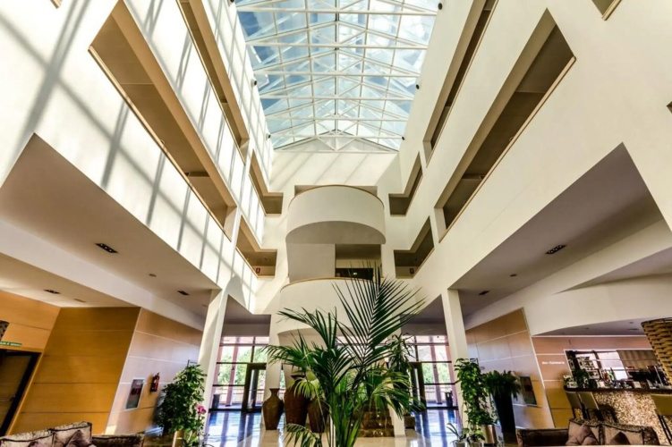 Hotel Alcala Plaza