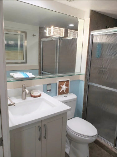 Hickory Bay West 407 - MO