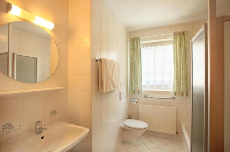 Apartmenthaus Brixen & Haus Central