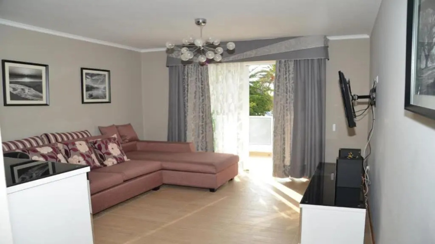 Modern studio in complex Paraiso Royal, LA95