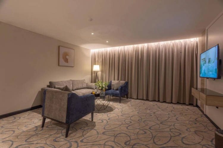 Skyline Hotel & suites