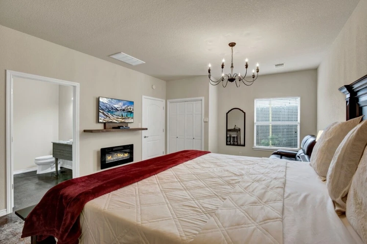 Guest rooms
