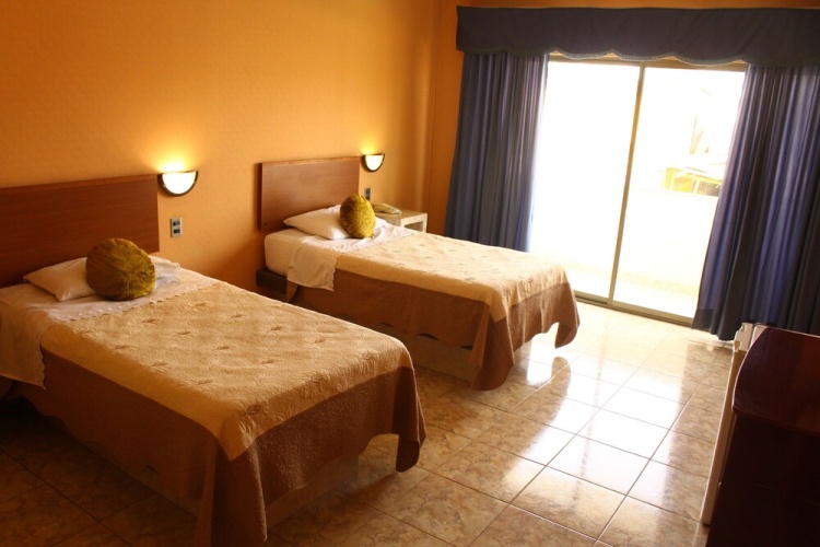 Standard Twin room with balcony