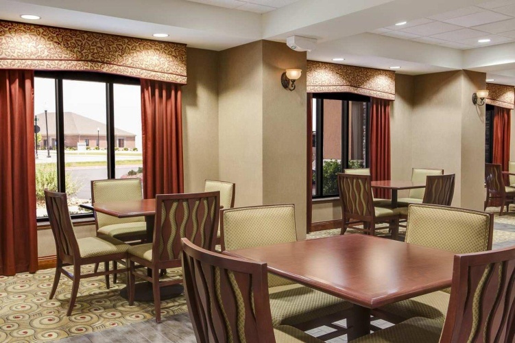 Hampton Inn Branson - Branson Hills photo 9