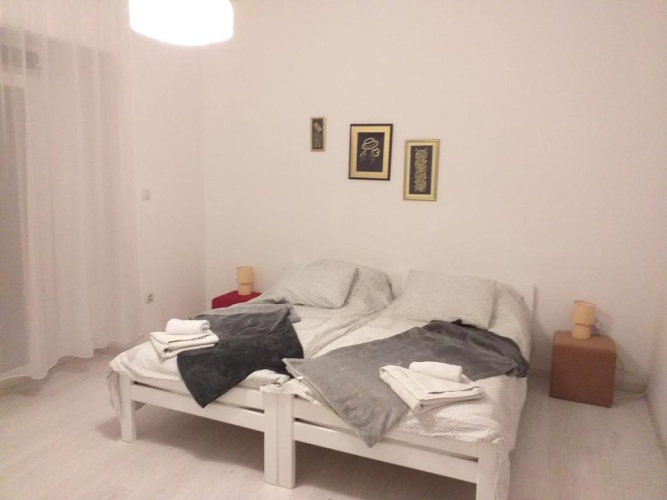 2 Bedrooms Apartment with balcony and with view