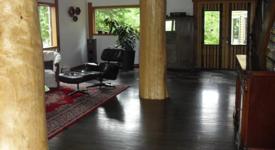 Ukee TreeHouse