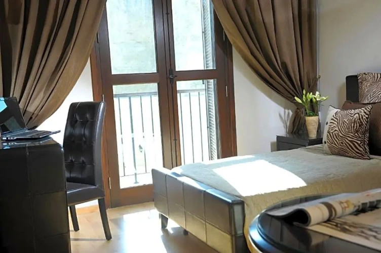 Standard Double room with view