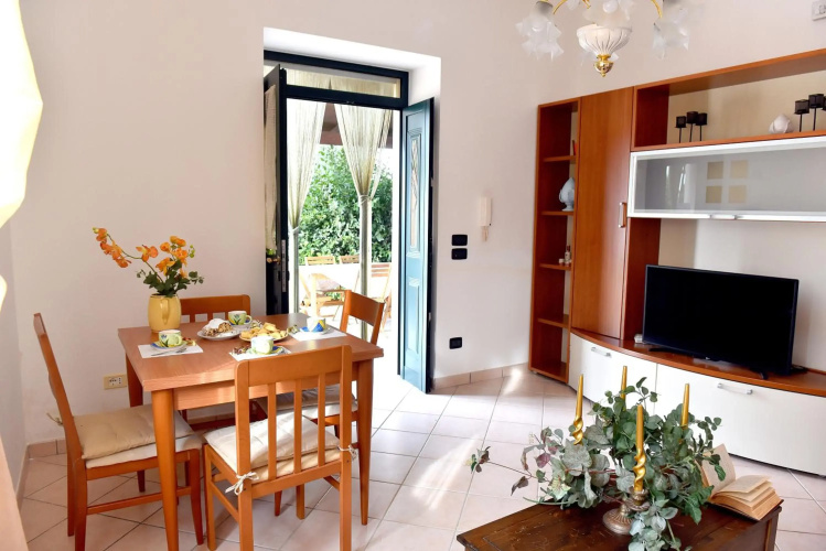 Ulivo Apartment