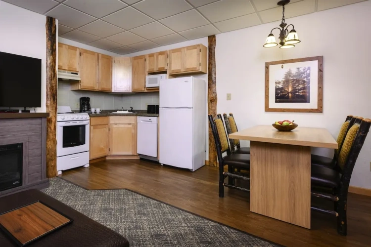 1 Bedroom Standard room with golf view