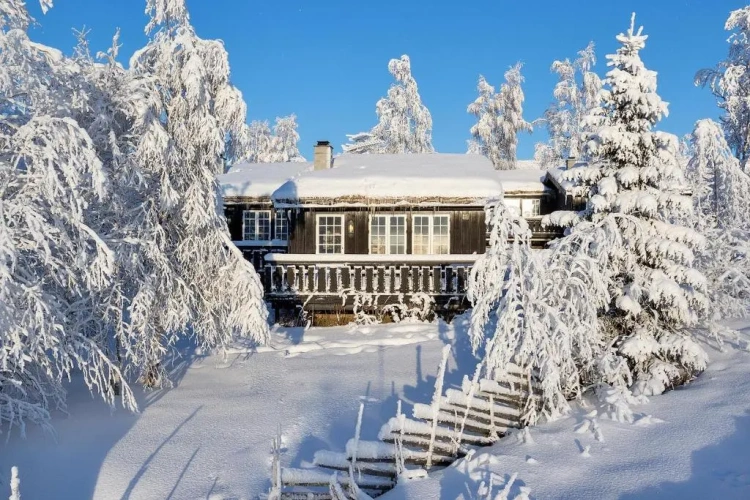 Double Cottage