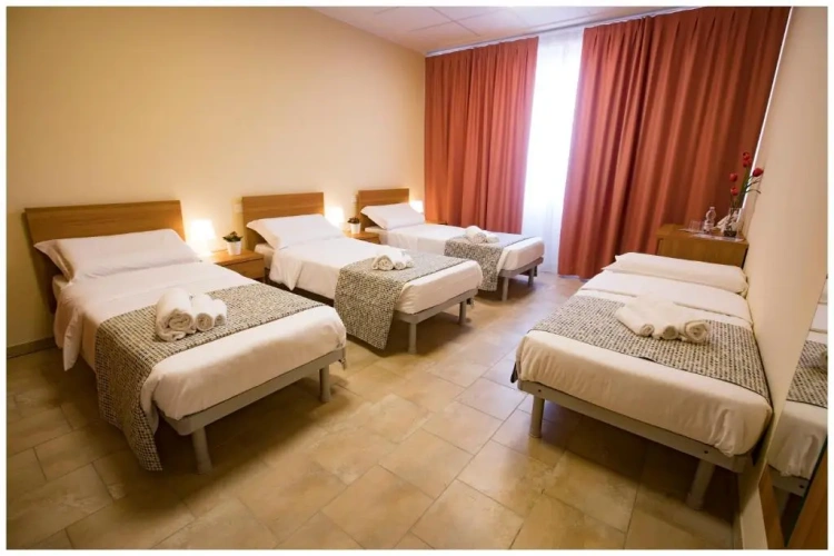 Standard Quadruple room