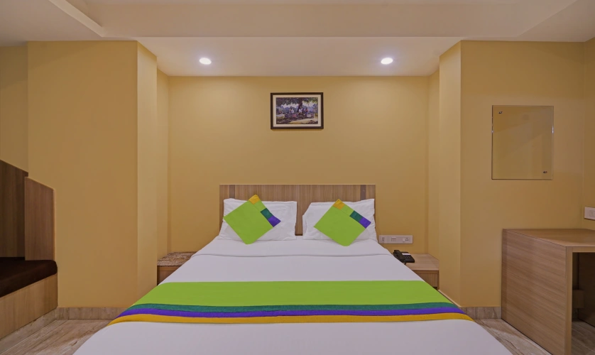 Deluxe Double room with view