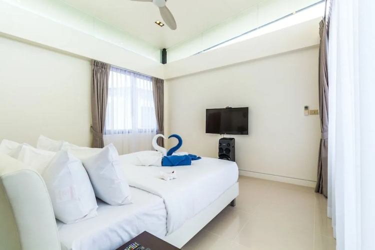 Laguna Park Villas