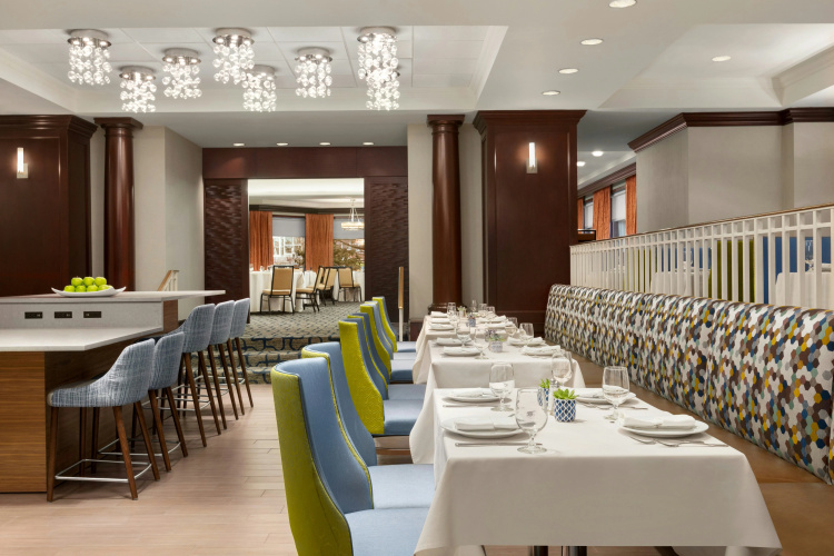 Embassy Suites by Hilton Boston Waltham photo 12