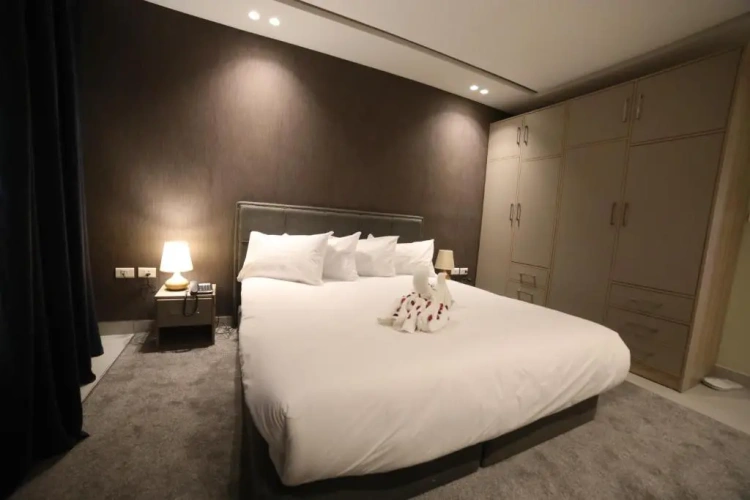 1 Bedroom Double Apartment