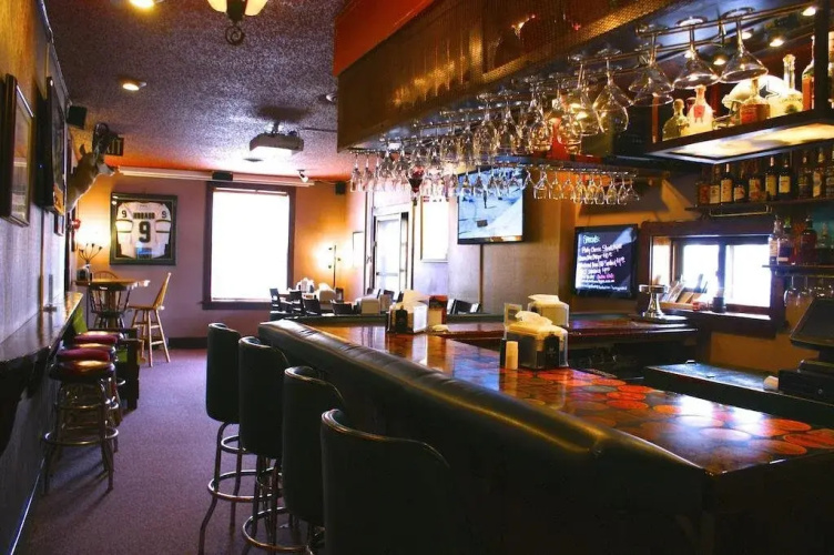 Higgins Hotel