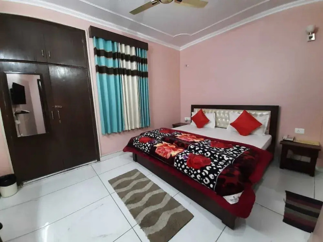 Hill View Homes