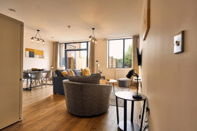 Superior Apartment