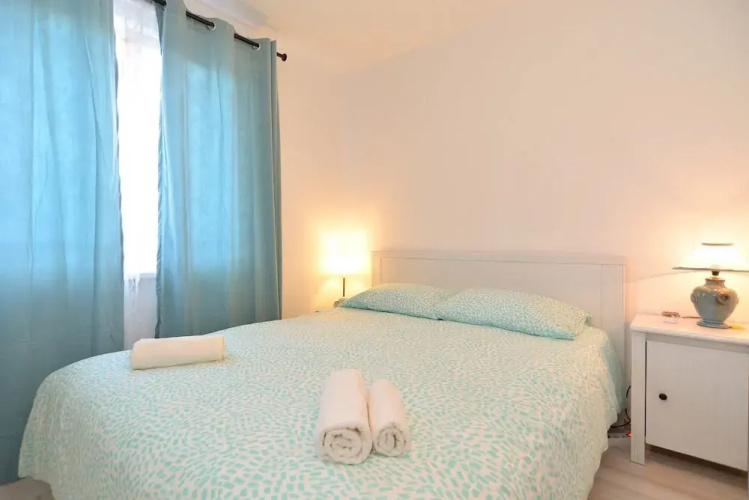 Apartment 1660