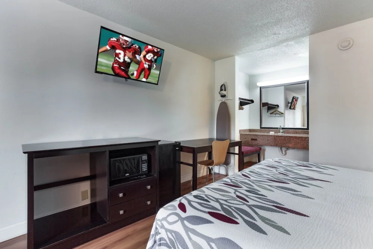 Motel 6 Monteagle TN