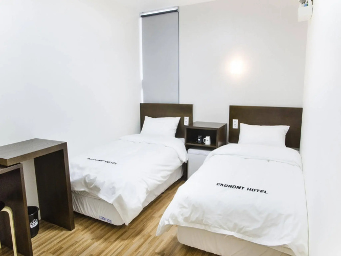 Ekonomy Haeundae Guesthouse