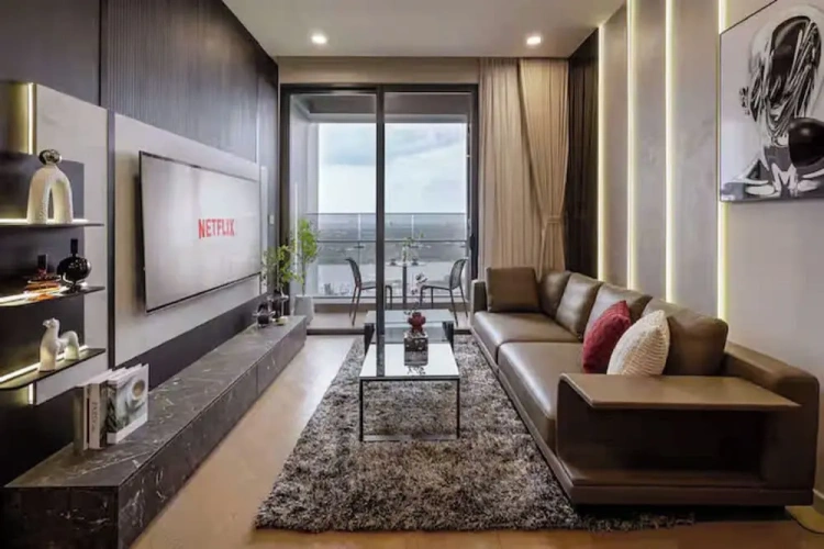 3 Bedrooms Family Club Suite with city view