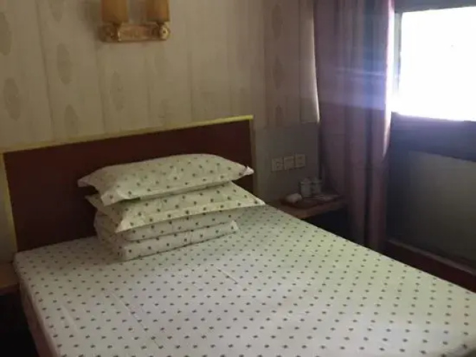 Shanghai Boyang Hotel