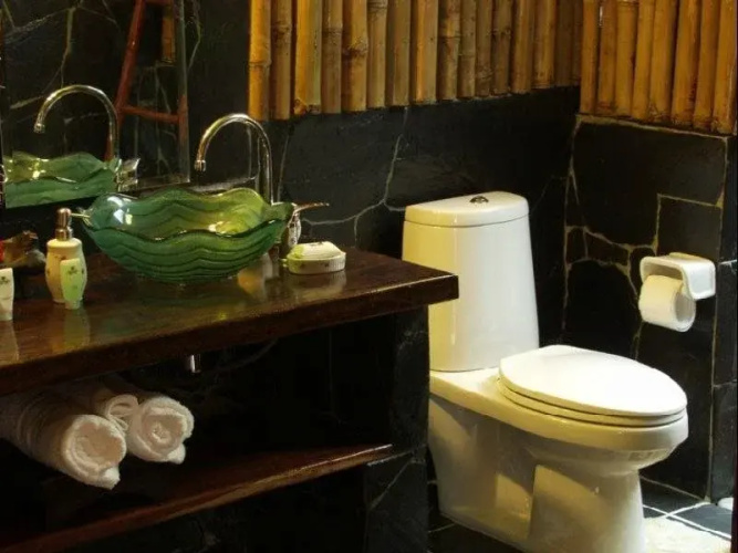 Sabai Guy Villa