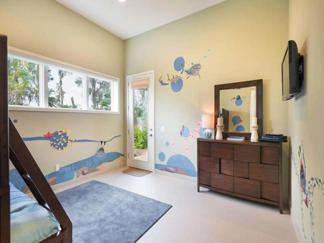 7905 Sea Pearl Circle