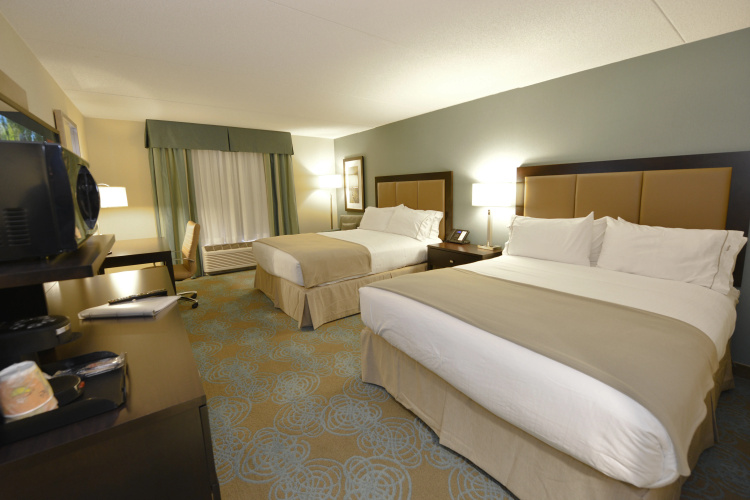 Holiday Inn Express & Suites Waterloo - St. Jacobs Area photo 8