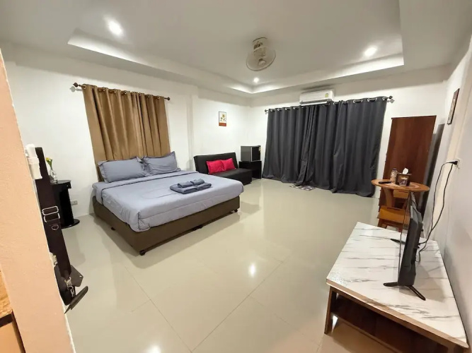 Hasanah Guesthouse