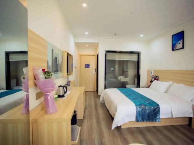 Jingchen Fengrui Hotel