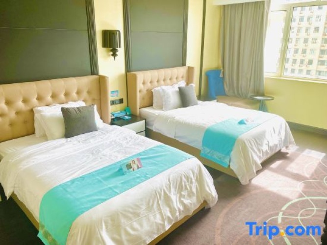 Standard Double room with view