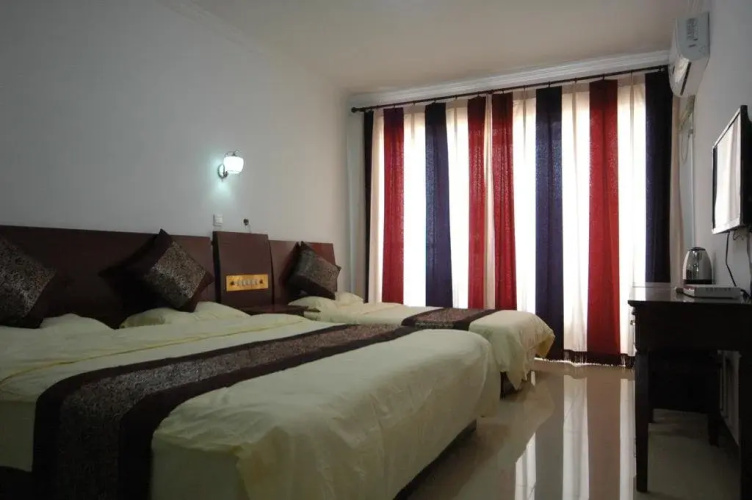 Ouge Hotel