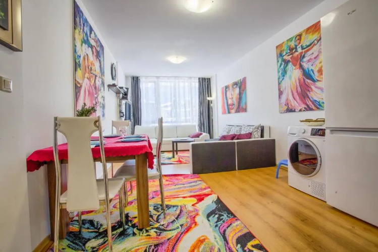 Cosy 1BD Apartment with a Stunning Mountain View