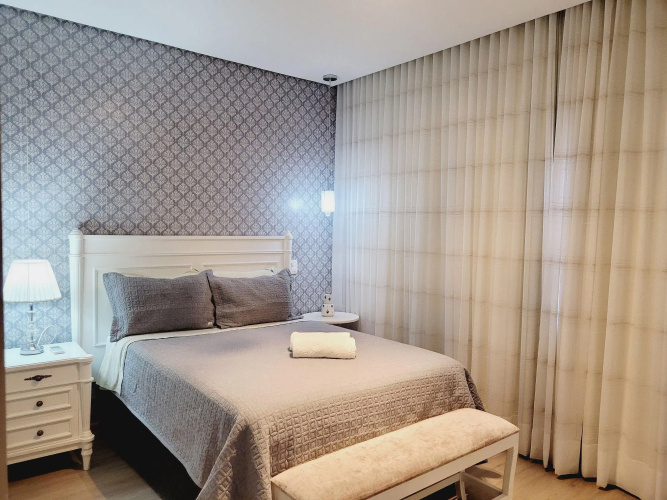103/3 Apto Com Piscina Aquecida