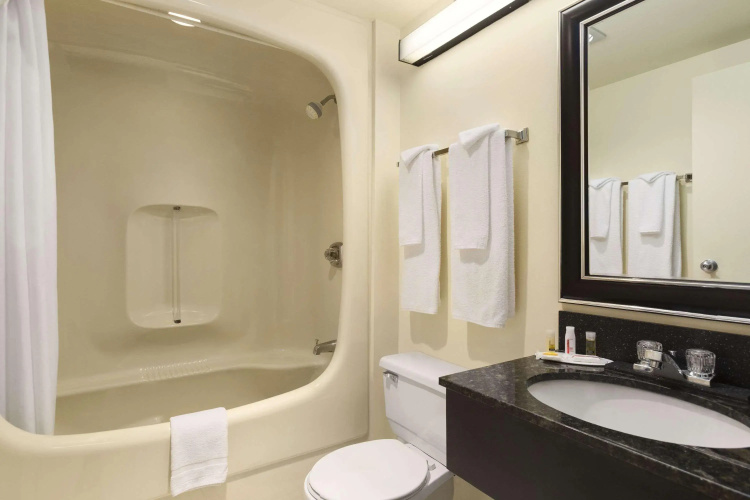 Days Inn by Wyndham Kenora