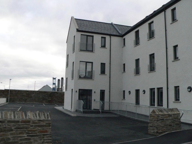 1 Bedroom Apartment