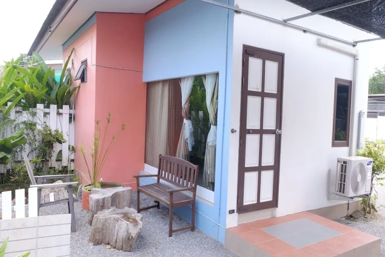 Double Cottage