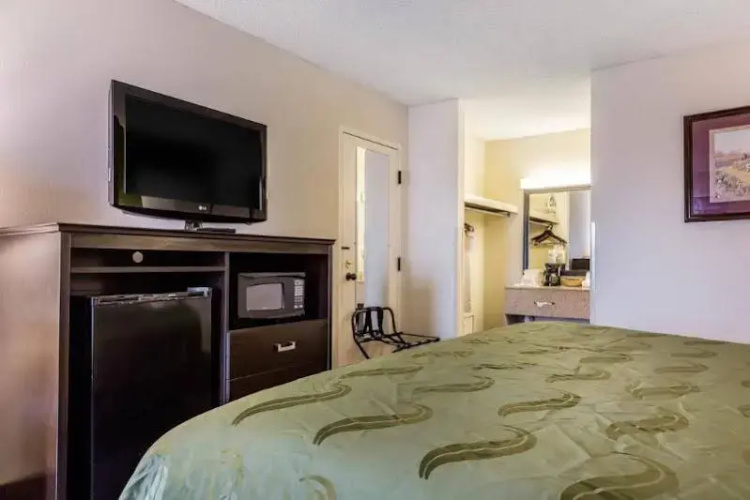 Comfort Inn