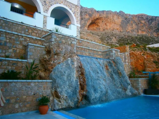 1 Bedroom Apartment with balcony and with view