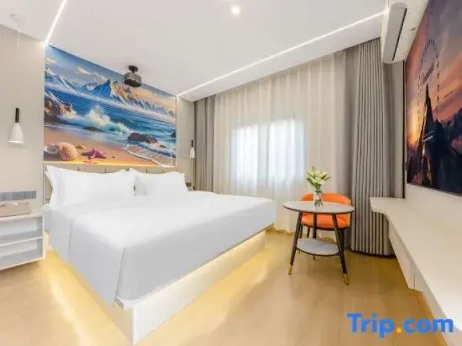 Standard Double room with courtyard view