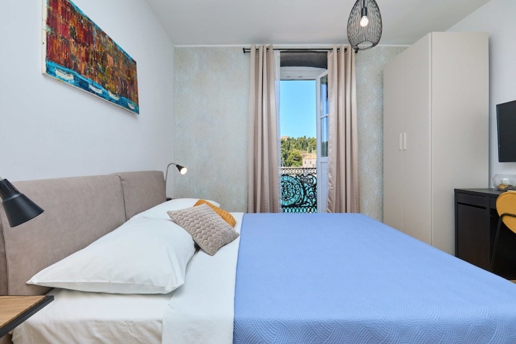 Standard Double room with balcony and with sea view