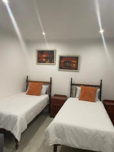 Jangada cottage sun valley fish hoek