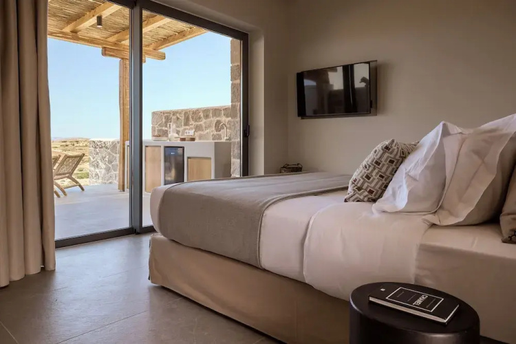 Kemelia Suites