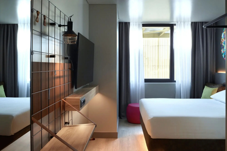 Moxy Athens City