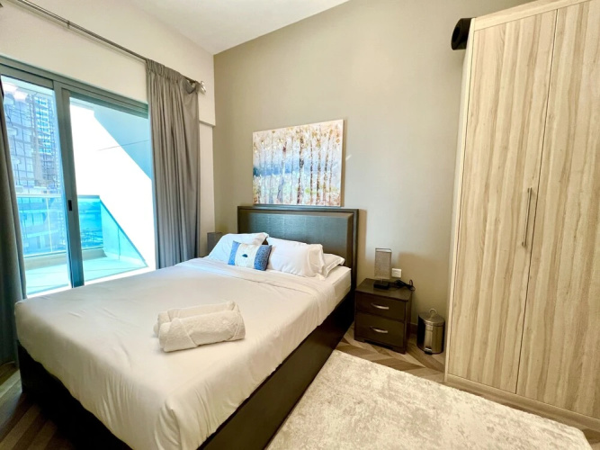 SuperHost - Spacious Apartment In Business Bay With Canal View